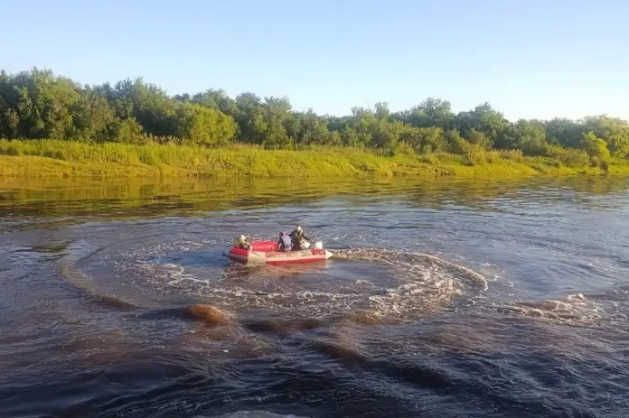 BUSCAN DOS PERSONAS DESAPARECIDAS EN EL RIO GUALEGUAY ZONA R. DEL TALA