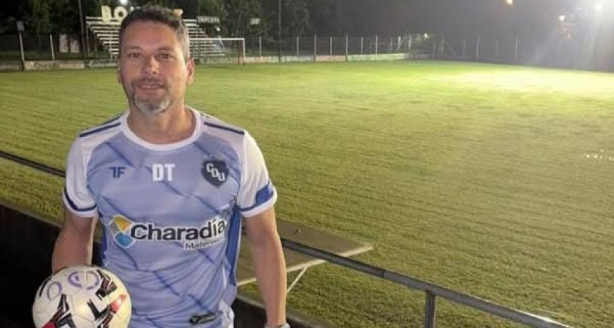 Javier Lenciza dejó de ser el Director Técnico del Club Deportivo Urdinarrain