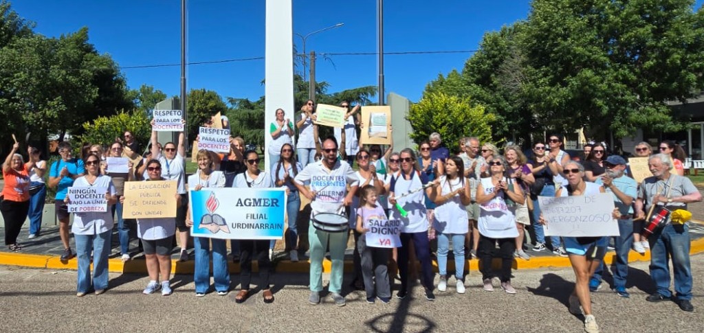 PARO DOCENTE y  MOVILIZACI&Oacute;N EN URDINARRAIN