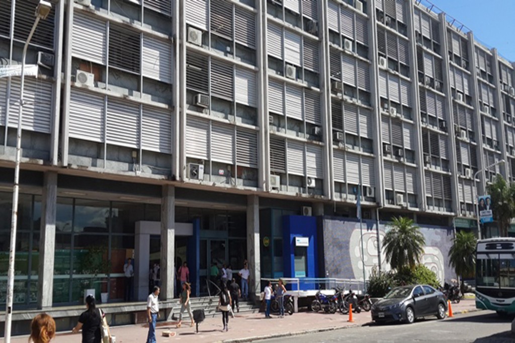 Descontarán los días a los docentes que adhieran al paro en Entre Ríos