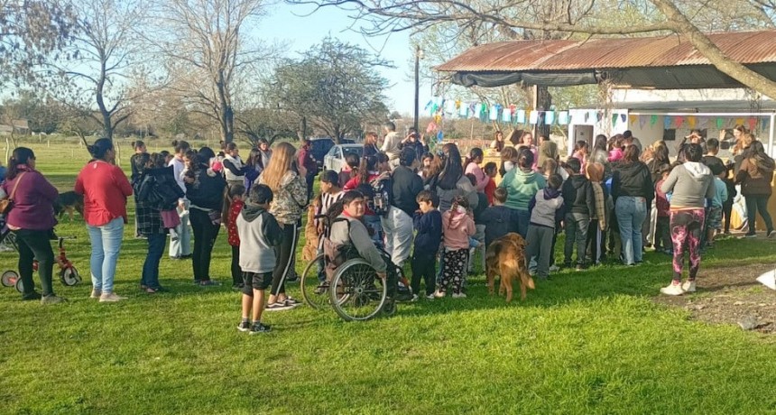 Vecinos autoconvocados impulsan una Olla Popular en Urdinarrain para asistir a familias que lo necesitan