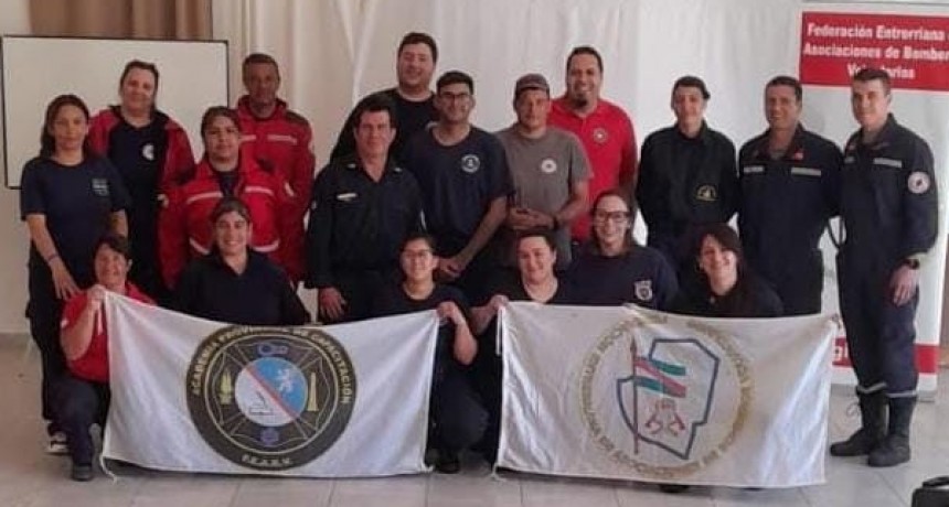 Capacitación de Bomberos Voluntarios en Aldea San Antonio. 