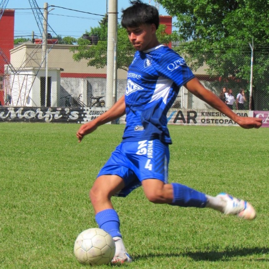 FUTBOL: INDEPENDIENTE vs DEPORTIVO esta noche juegan en el Municipal