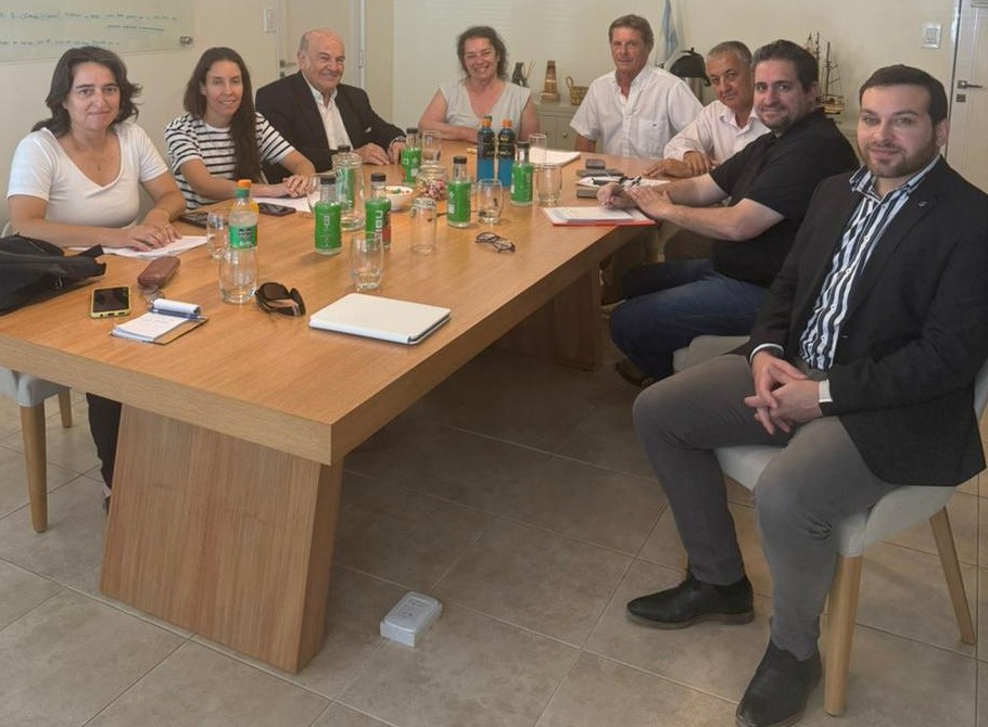 La UCU y el Municipio de Urdinarrain avanzan en la creación de un centro de desarrollo regional